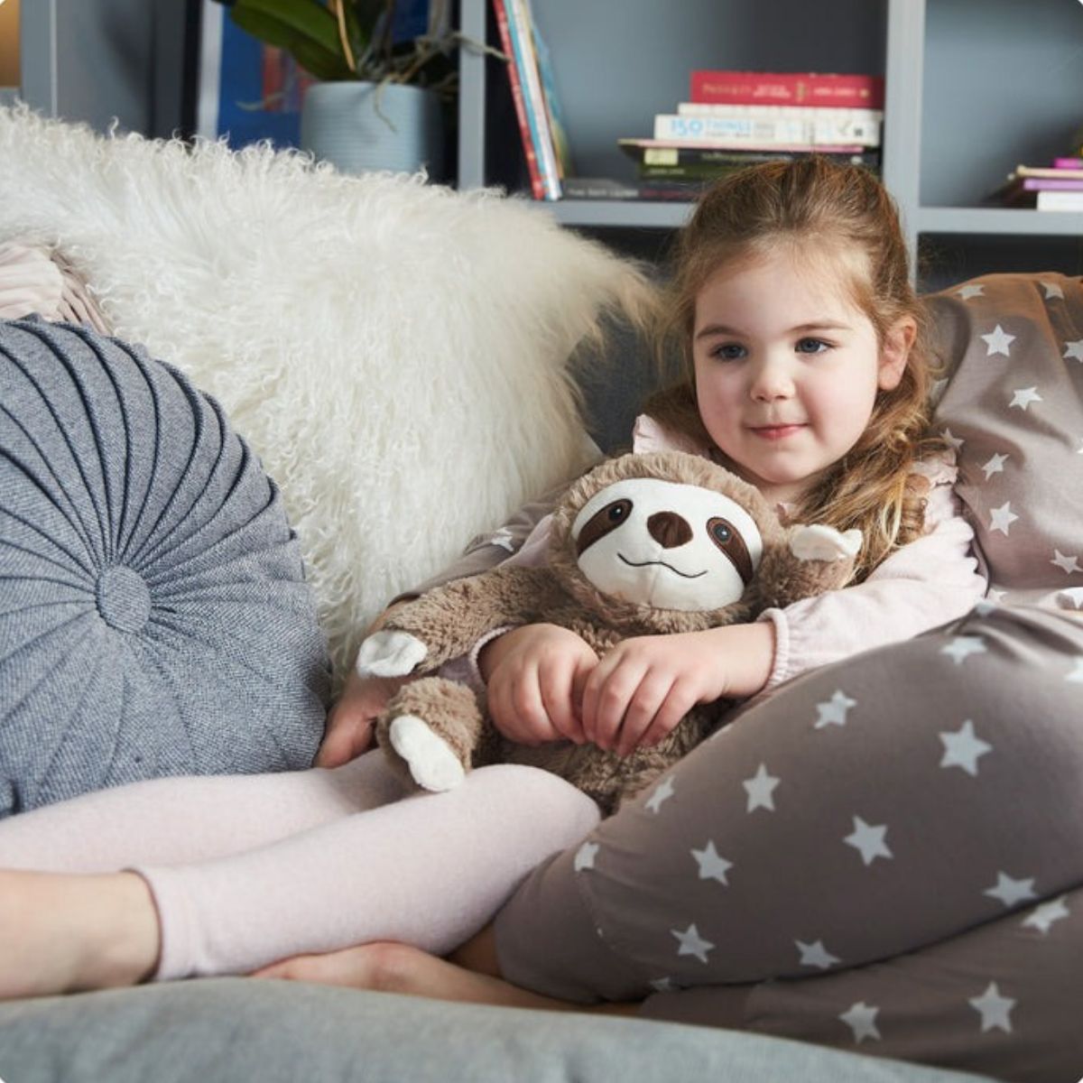 Warmies Microwaveable Sloth - 33 cm-632438