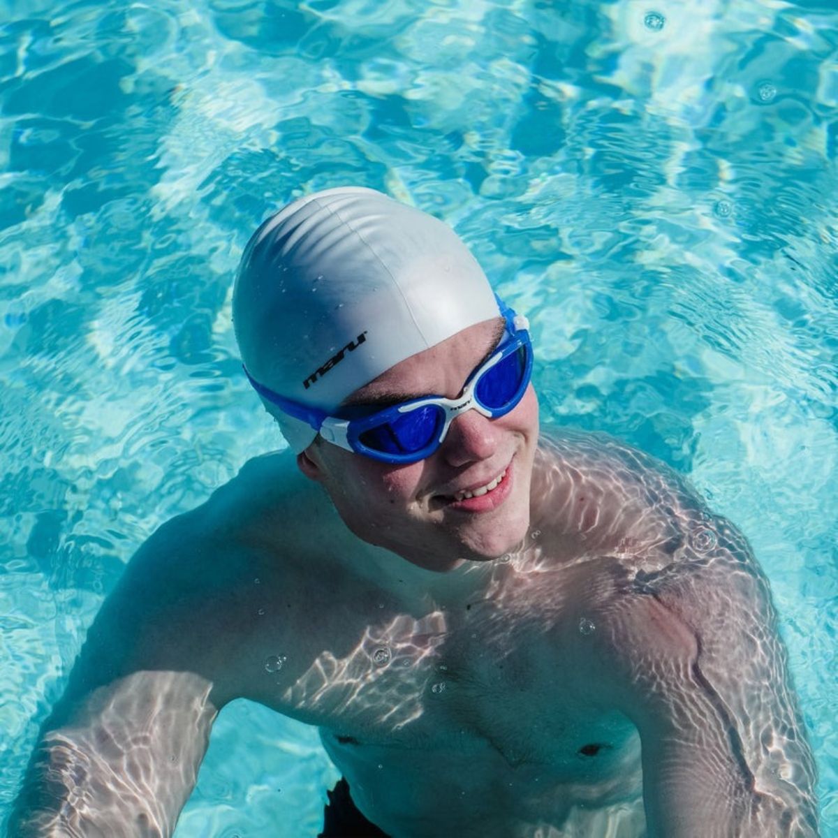 Maru Solid Silicone Swim Cap - White - Image 10