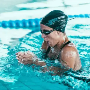 How to Swim Breaststroke More Efficiently